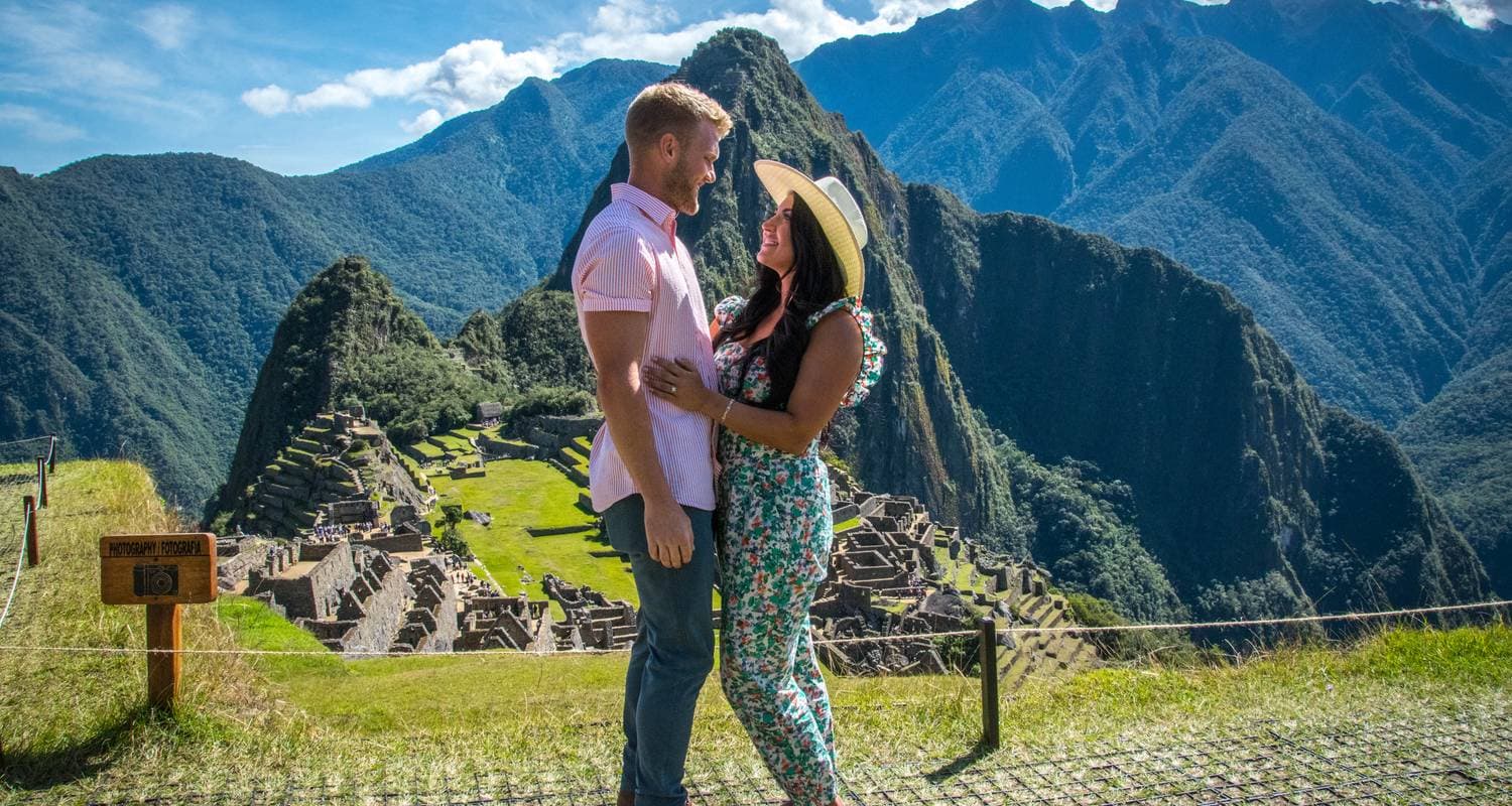 7 Day Cusco Travel Package: Cusco, Sacred Valley, Machu Picchu, Humantay Lake, and Rainbow Mountain.