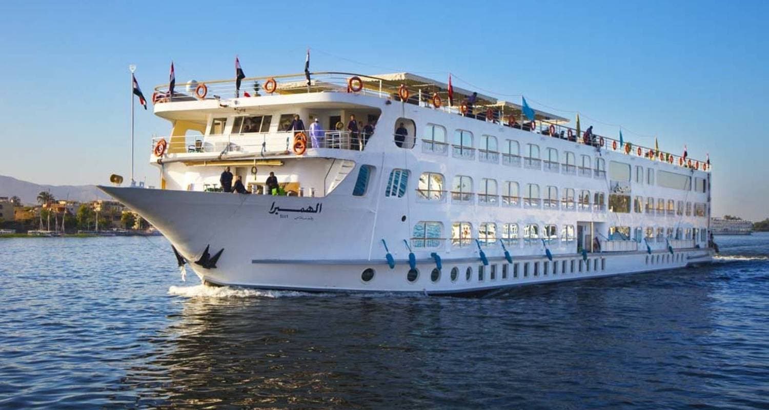 4 Days – 3 Nights 5 Star Nile Cruise From Cairo by Flight